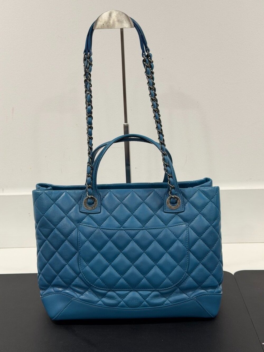 Chanel Calfskin Quilted Small Easy Shopping Tote Blue (JB1480) - Picture 2 of 15